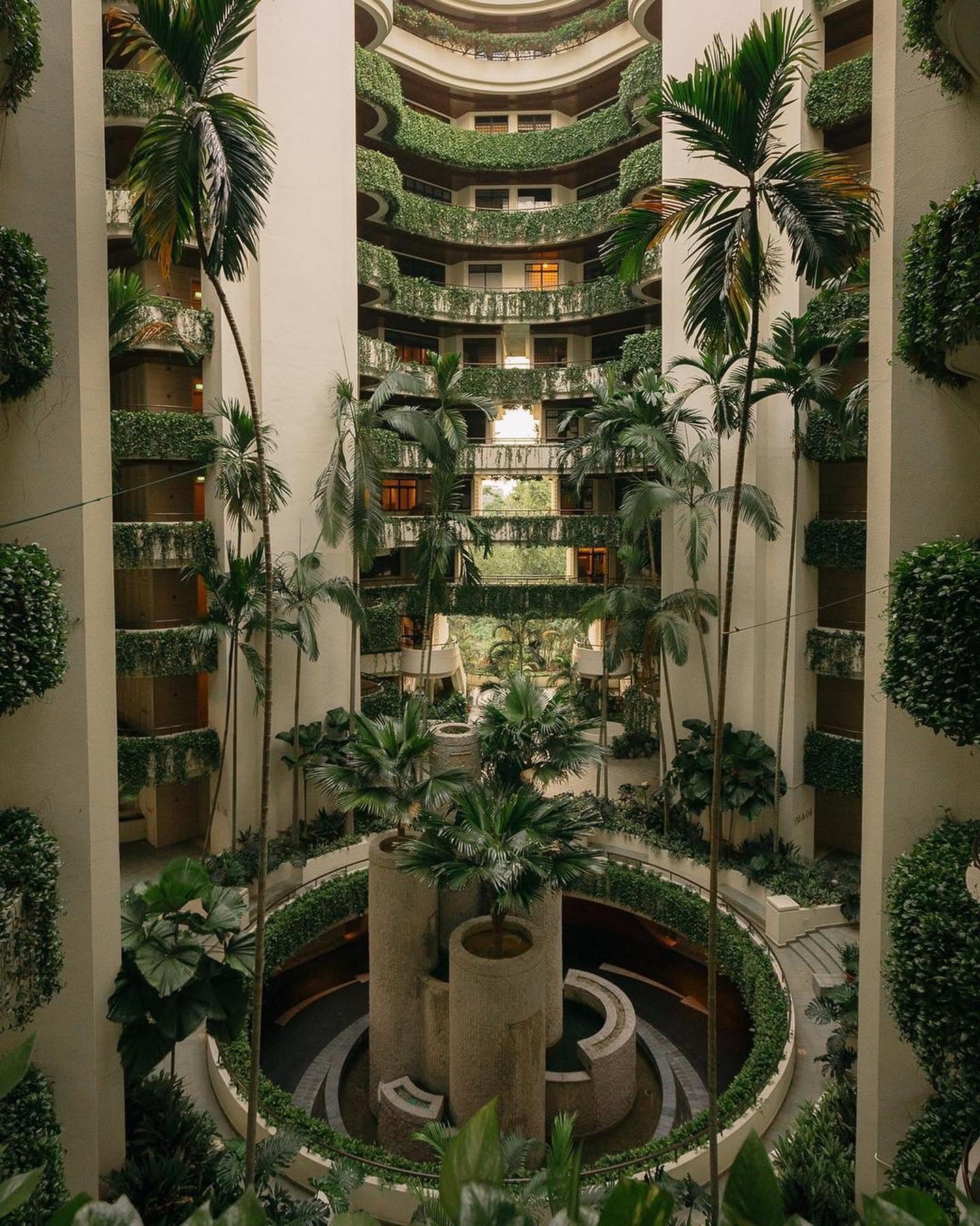 Collectors’ Home Tour | An Afternoon with Arts Patrons